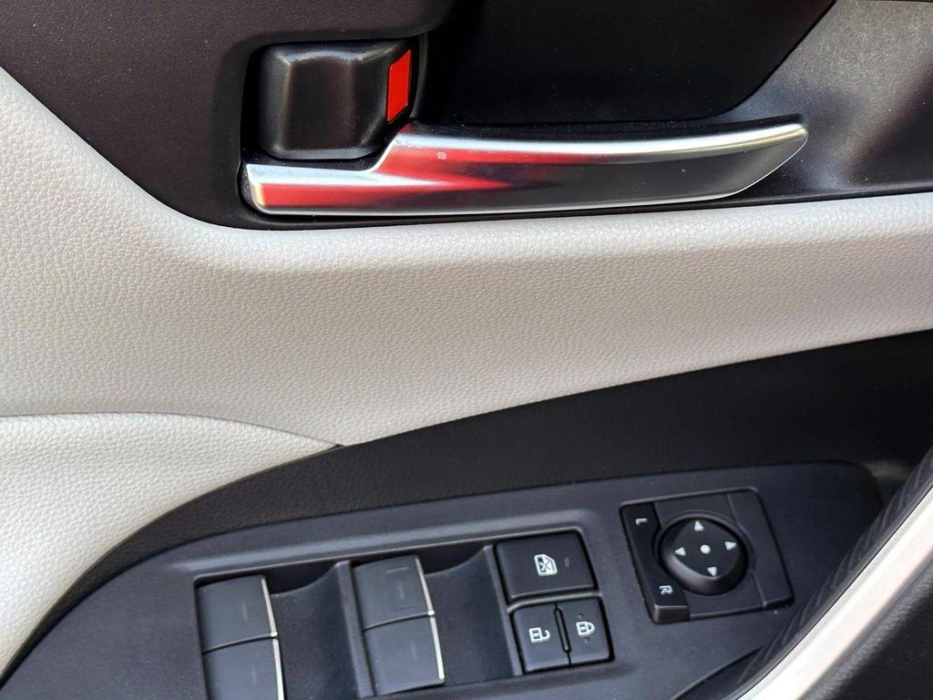 used 2022 Toyota RAV4 Hybrid car, priced at $31,588