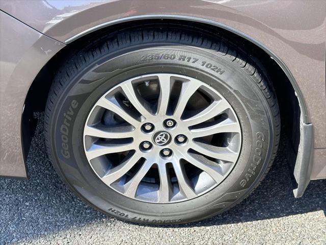 used 2018 Toyota Sienna car, priced at $28,699