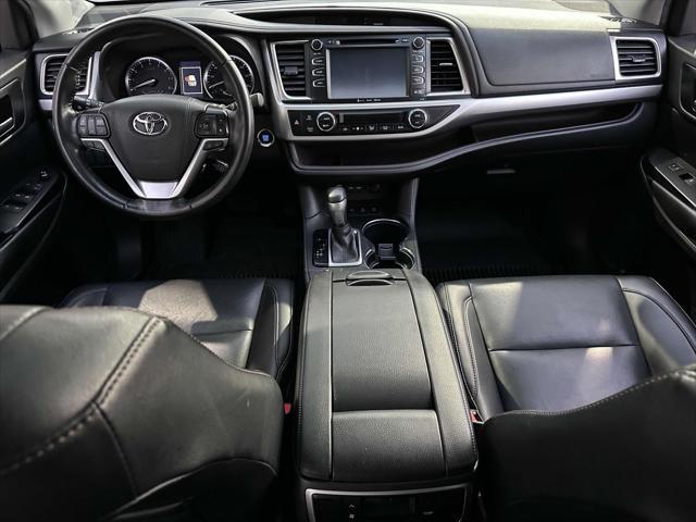 used 2019 Toyota Highlander car, priced at $30,195