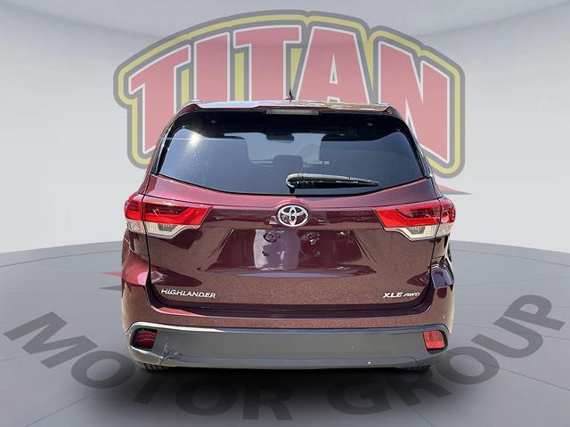 used 2019 Toyota Highlander car, priced at $33,488