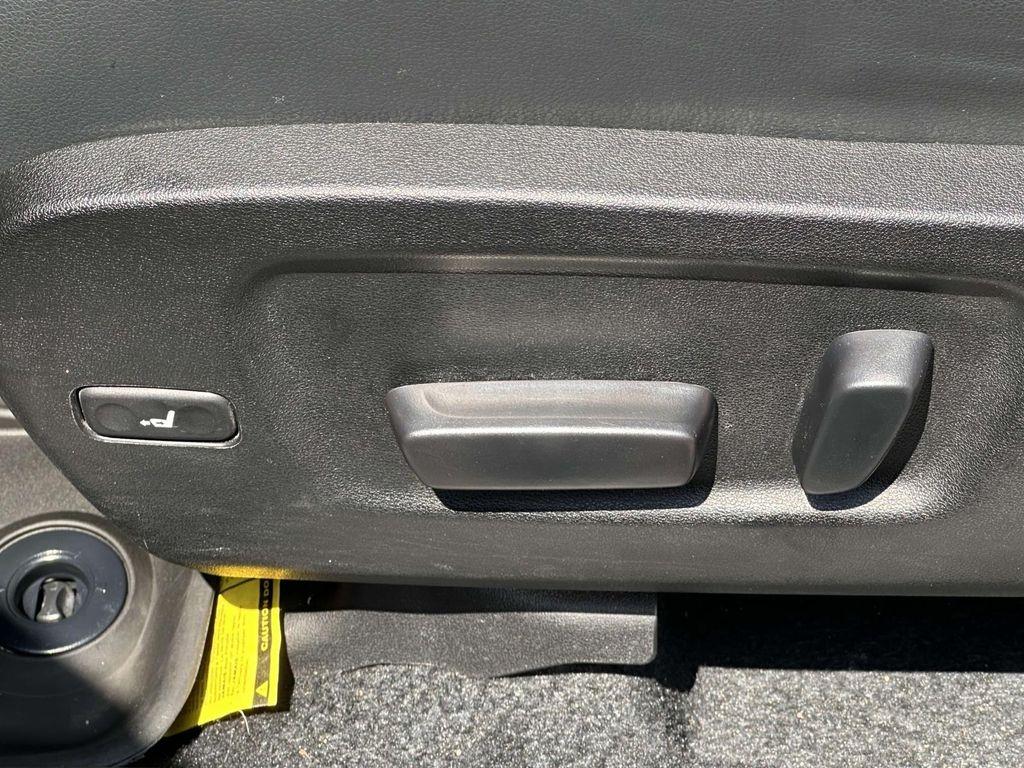 used 2019 Toyota Highlander car, priced at $33,488