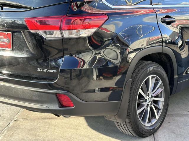 used 2019 Toyota Highlander car, priced at $26,888