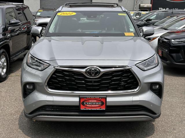 used 2022 Toyota Highlander car, priced at $45,998