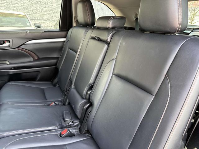 used 2017 Toyota Highlander car, priced at $26,998