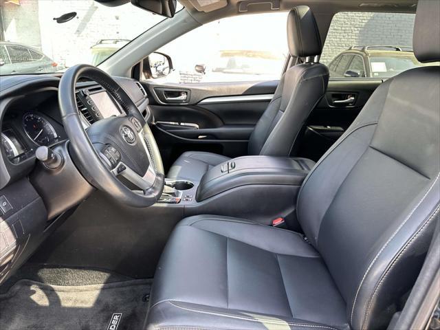 used 2017 Toyota Highlander car, priced at $26,998
