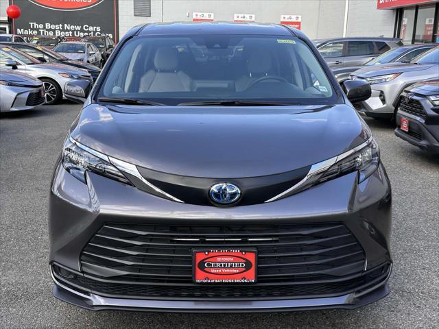 used 2024 Toyota Sienna car, priced at $44,888