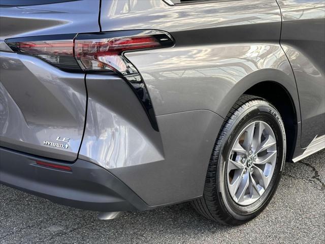 used 2024 Toyota Sienna car, priced at $44,888
