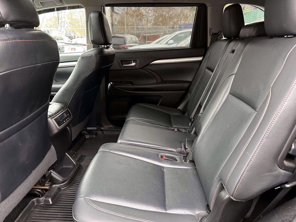used 2019 Toyota Highlander car, priced at $26,999