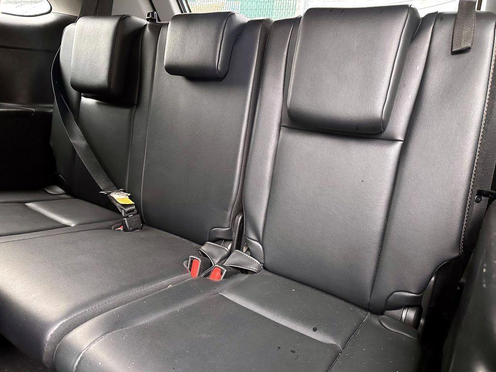 used 2019 Toyota Highlander car, priced at $26,999