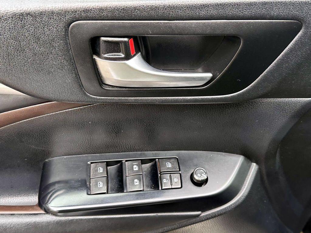 used 2019 Toyota Highlander car, priced at $26,999