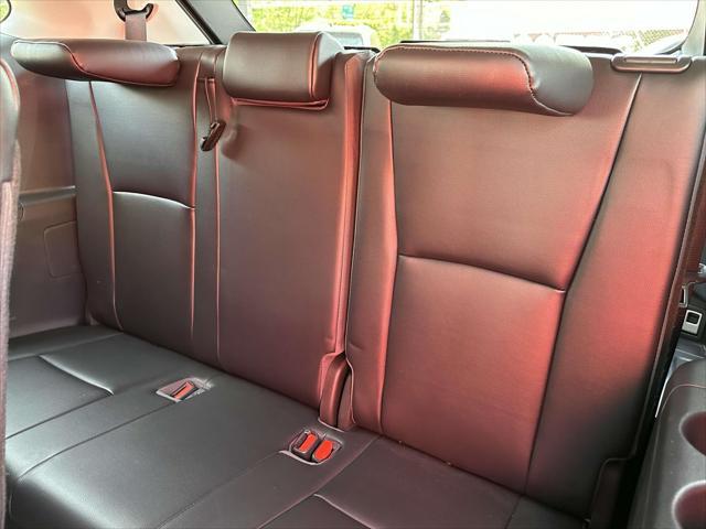 used 2022 Toyota Highlander car, priced at $40,488