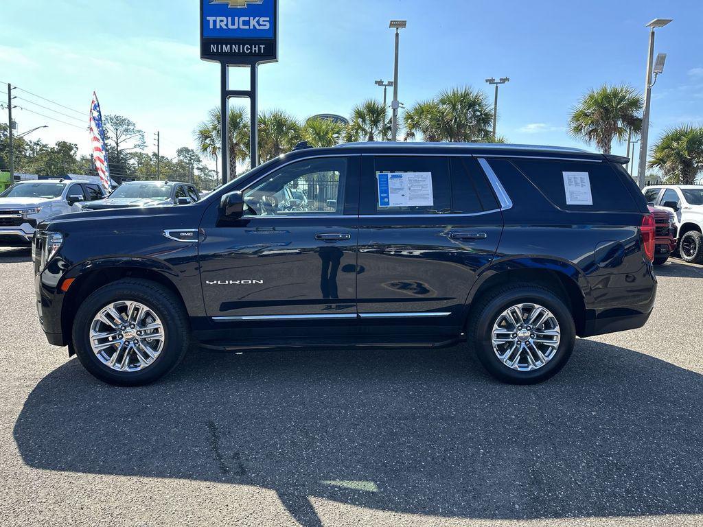 used 2024 GMC Yukon car, priced at $51,925