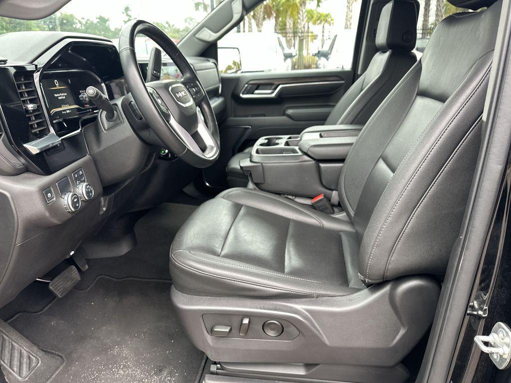 used 2025 GMC Sierra 1500 car, priced at $46,950