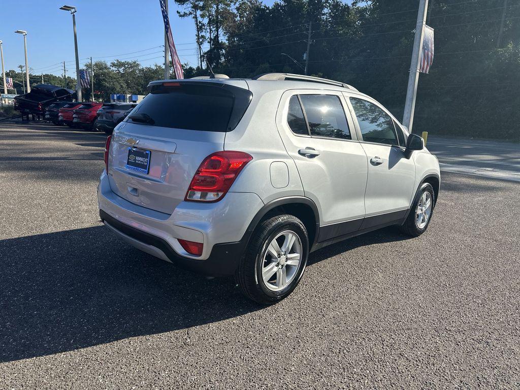 used 2022 Chevrolet Trax car, priced at $17,995