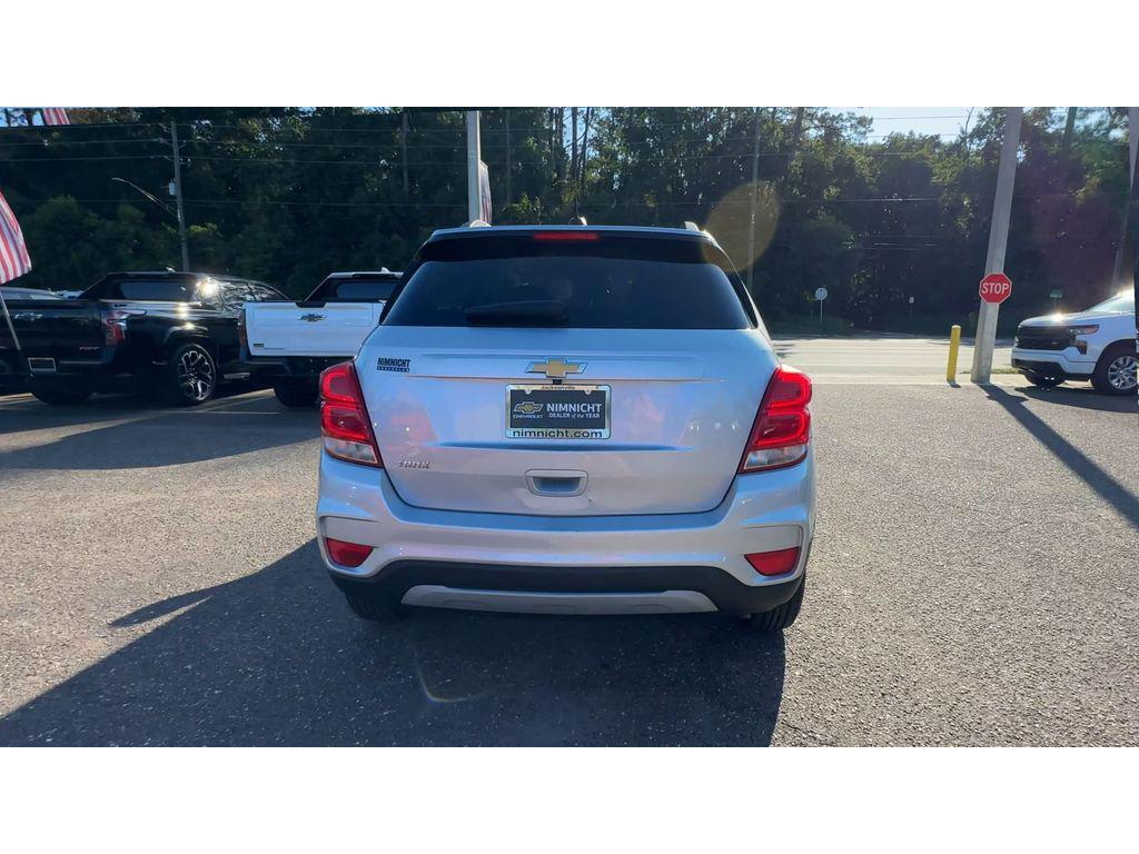 used 2022 Chevrolet Trax car, priced at $17,995