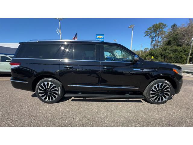 used 2022 Lincoln Navigator car, priced at $67,971