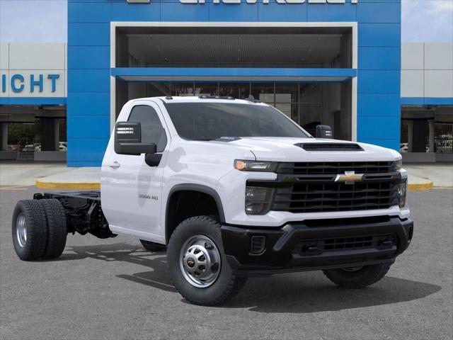 new 2025 Chevrolet Silverado 3500 car, priced at $48,068