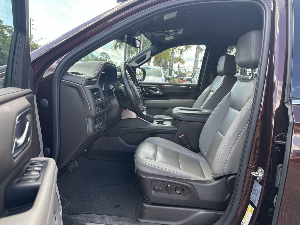 used 2023 Chevrolet Suburban car, priced at $47,995