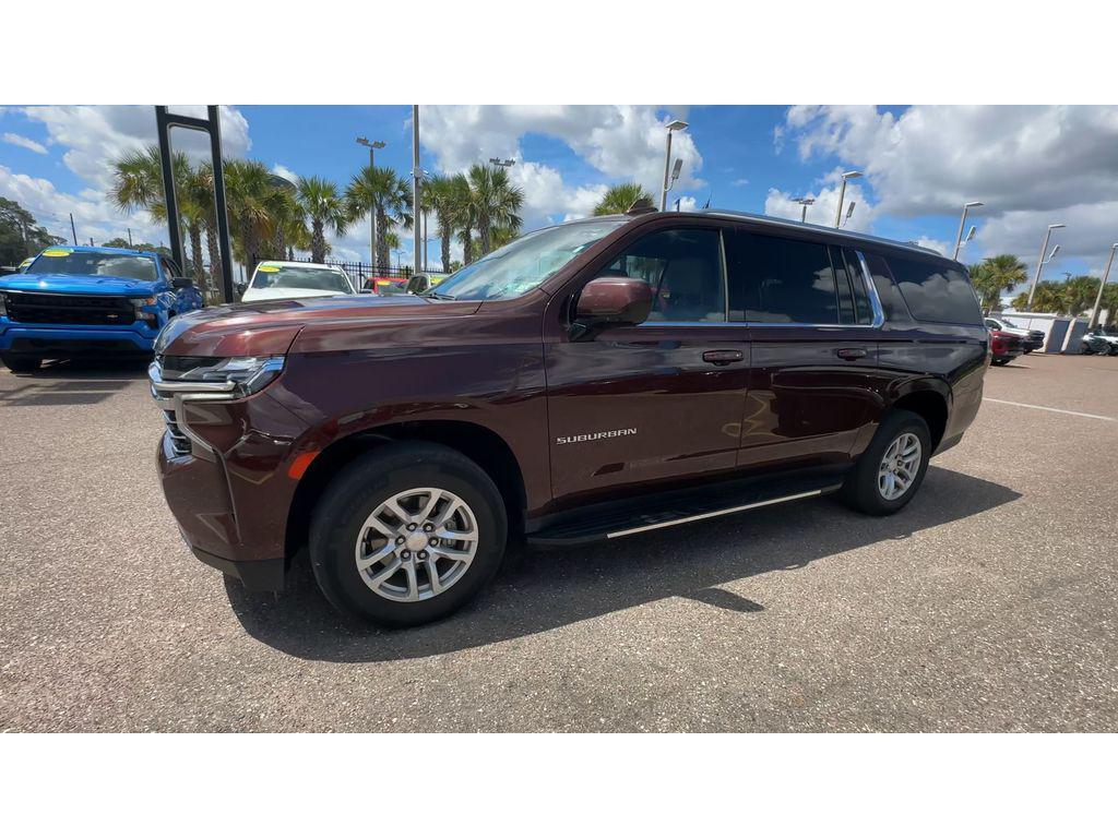 used 2023 Chevrolet Suburban car, priced at $47,995