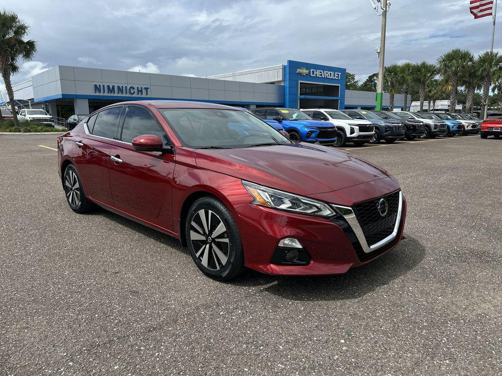 used 2022 Nissan Altima car, priced at $22,850