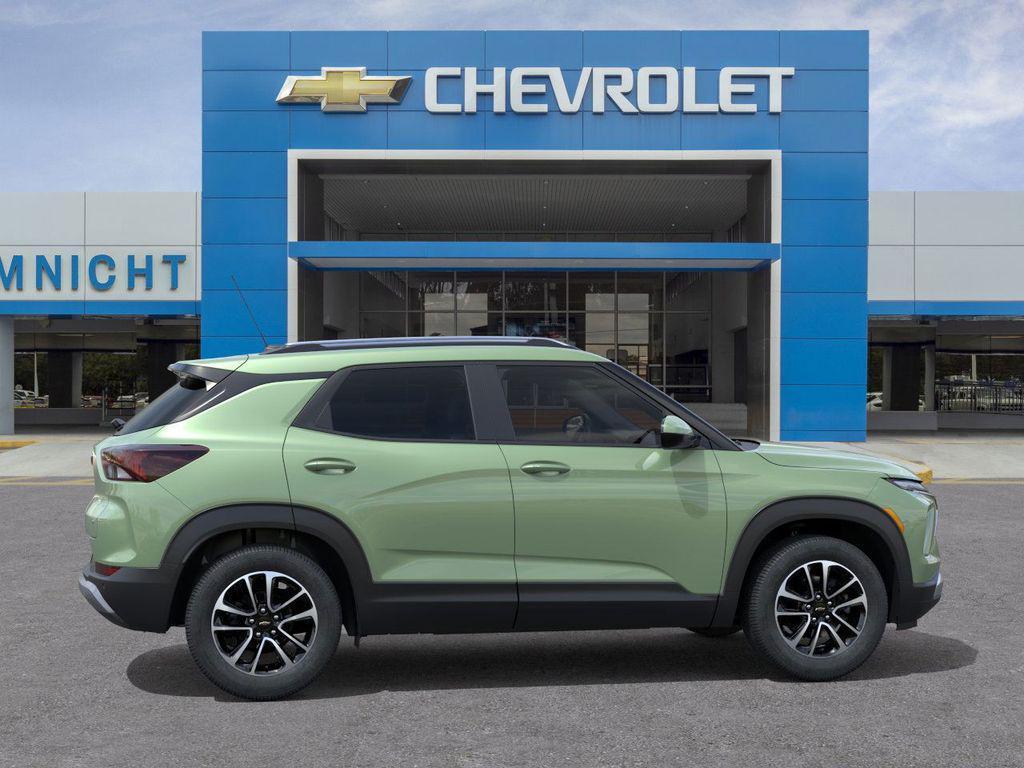 new 2026 Chevrolet TrailBlazer car, priced at $25,553