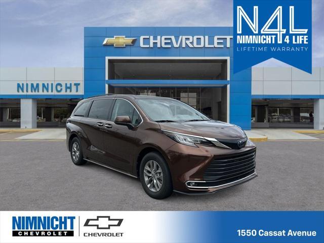 used 2022 Toyota Sienna car, priced at $38,995