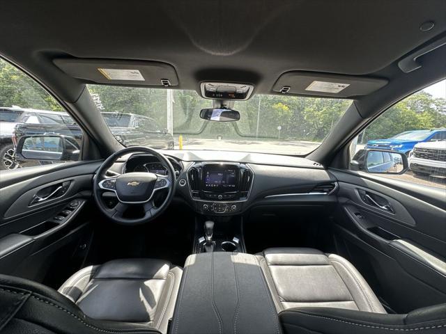 used 2023 Chevrolet Traverse car, priced at $34,985