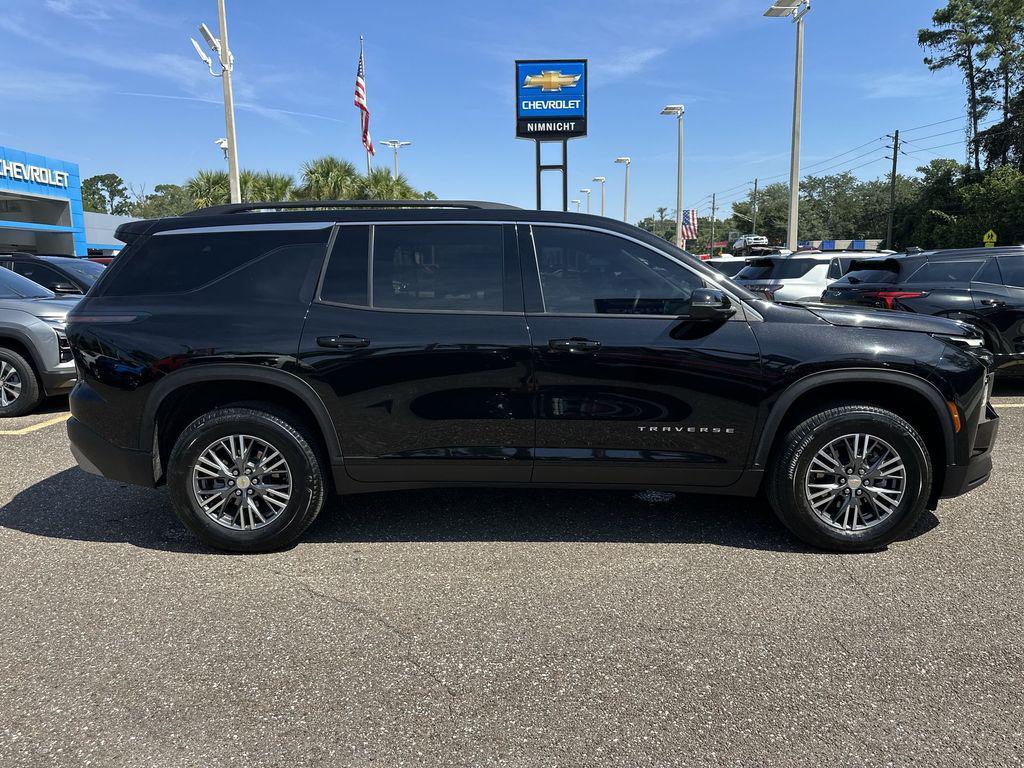 used 2025 Chevrolet Traverse car, priced at $40,774