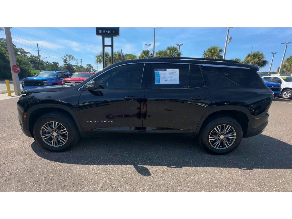used 2025 Chevrolet Traverse car, priced at $40,774