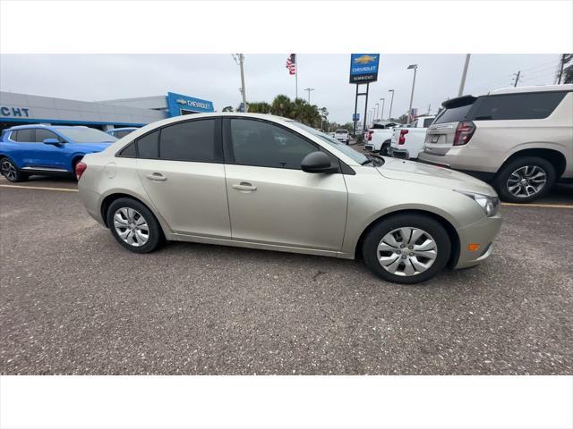 used 2014 Chevrolet Cruze car, priced at $7,995