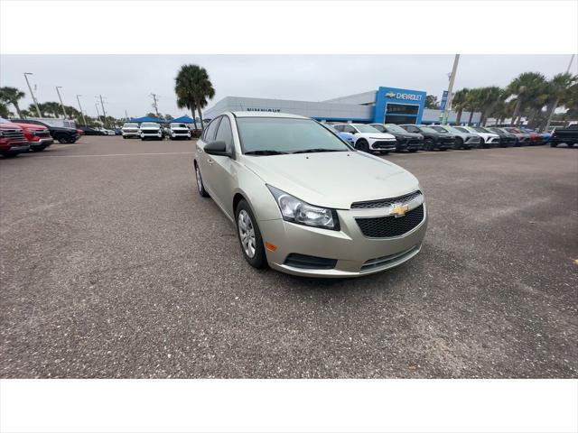 used 2014 Chevrolet Cruze car, priced at $7,995