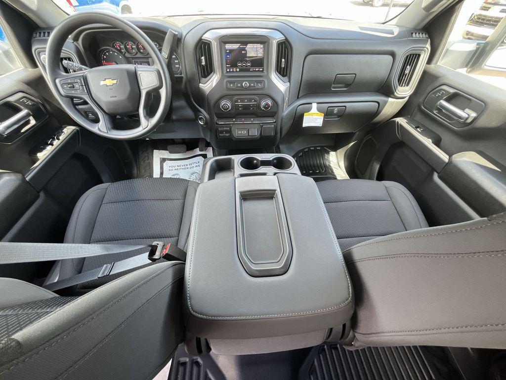 new 2025 Chevrolet Silverado 2500 car, priced at $66,700