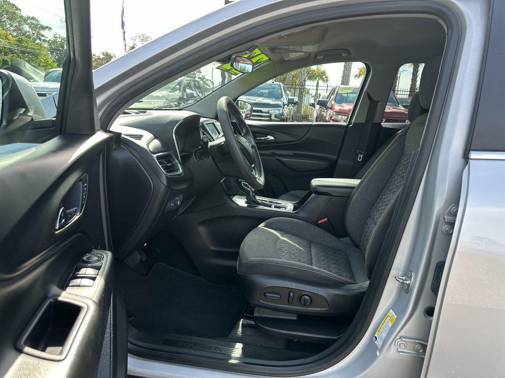 used 2022 Chevrolet Equinox car, priced at $16,950