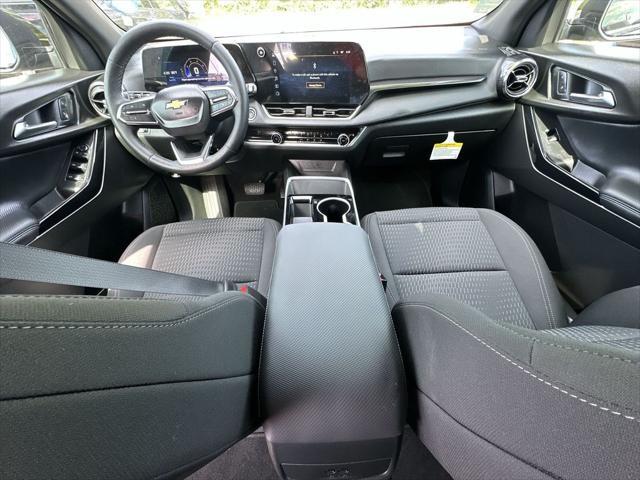 used 2025 Chevrolet Equinox car, priced at $29,995