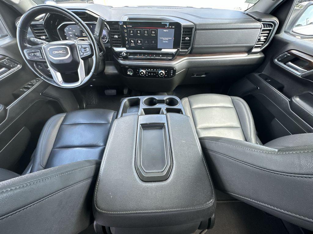 used 2024 GMC Sierra 1500 car, priced at $43,834