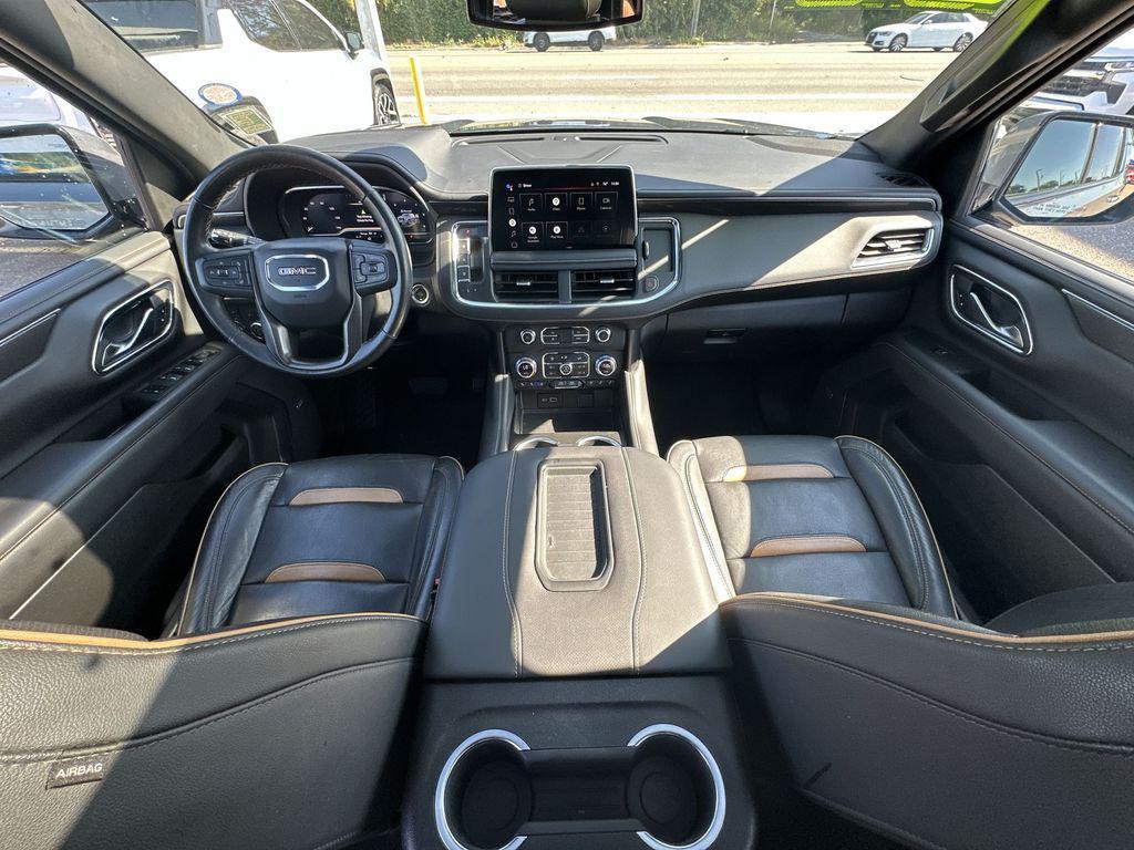 used 2022 GMC Yukon car, priced at $52,988