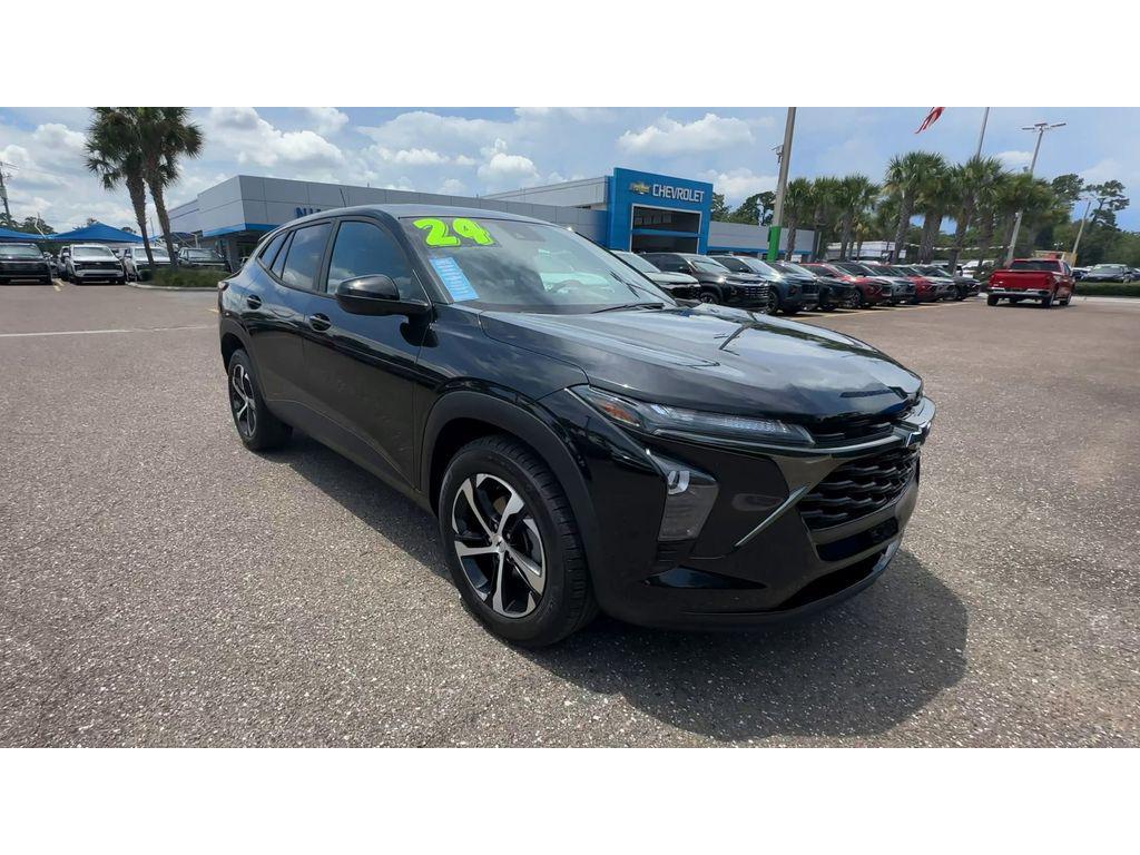 used 2024 Chevrolet Trax car, priced at $21,995