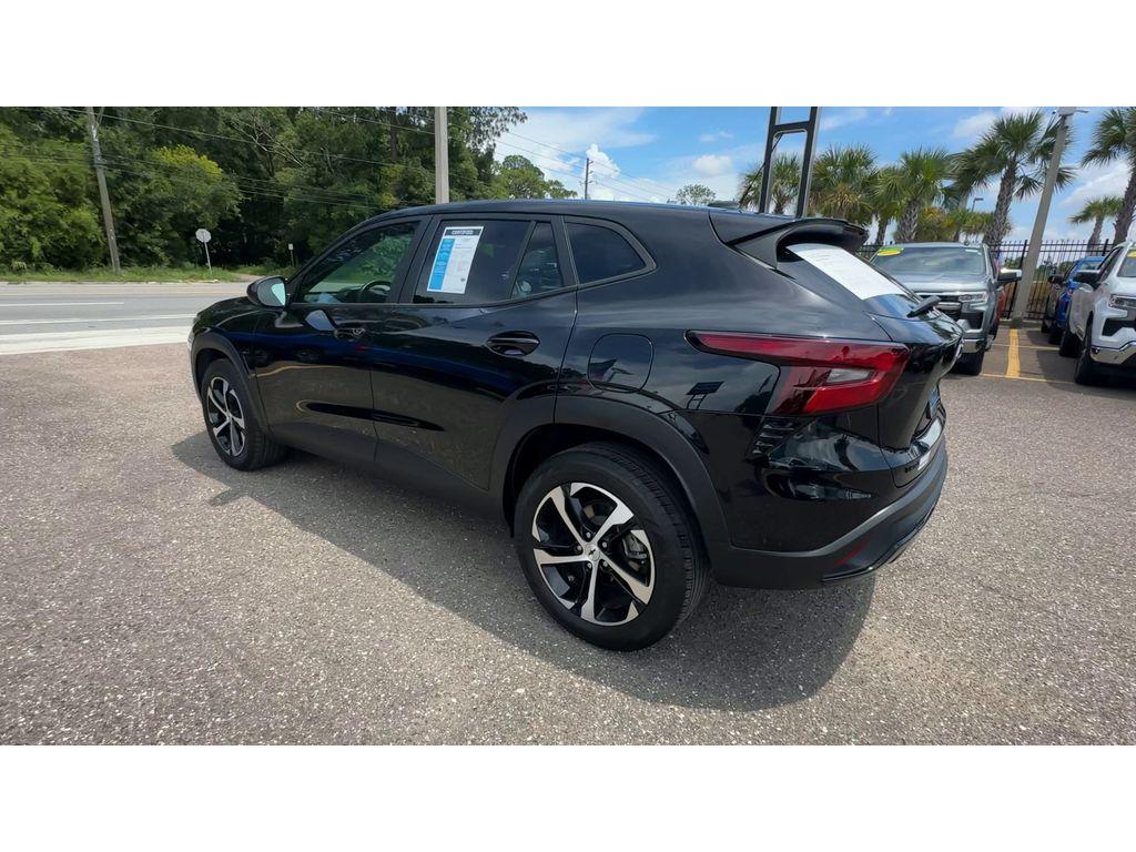 used 2024 Chevrolet Trax car, priced at $21,995