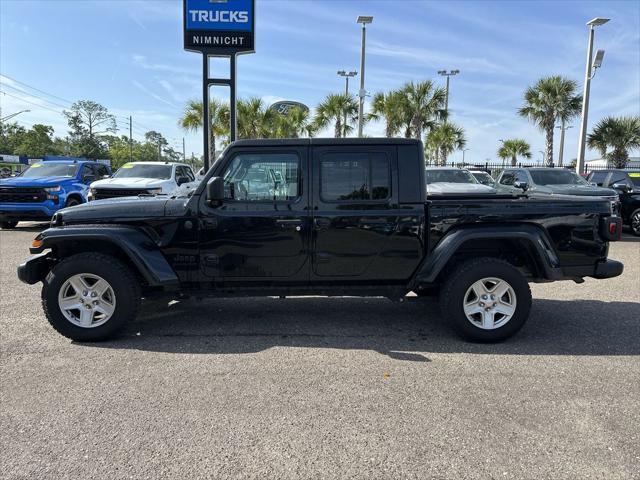 used 2022 Jeep Gladiator car, priced at $30,995