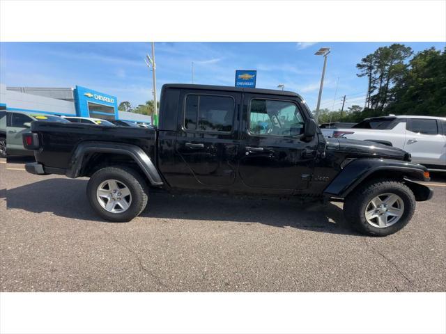 used 2022 Jeep Gladiator car, priced at $30,995