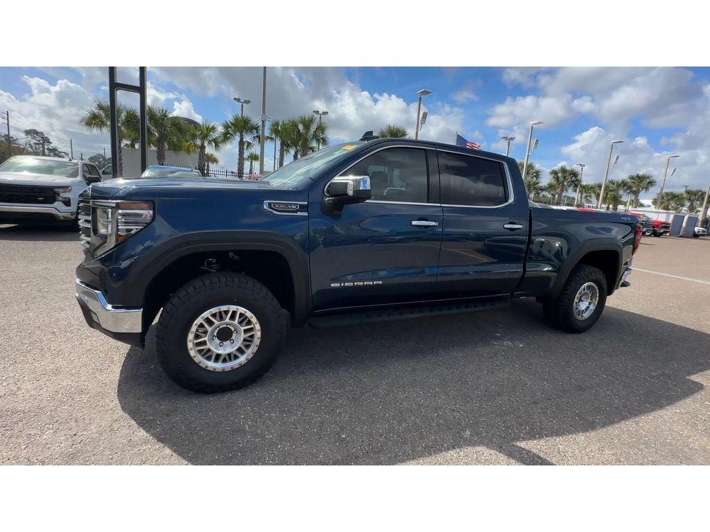used 2022 GMC Sierra 1500 car, priced at $45,998