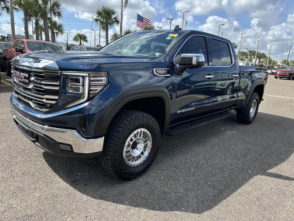 used 2022 GMC Sierra 1500 car, priced at $45,998