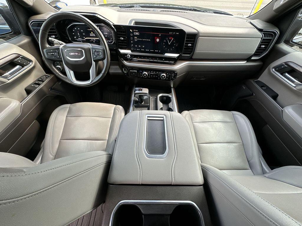 used 2022 GMC Sierra 1500 car, priced at $45,998