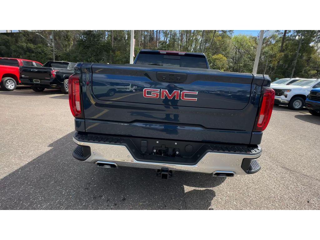used 2022 GMC Sierra 1500 car, priced at $45,998