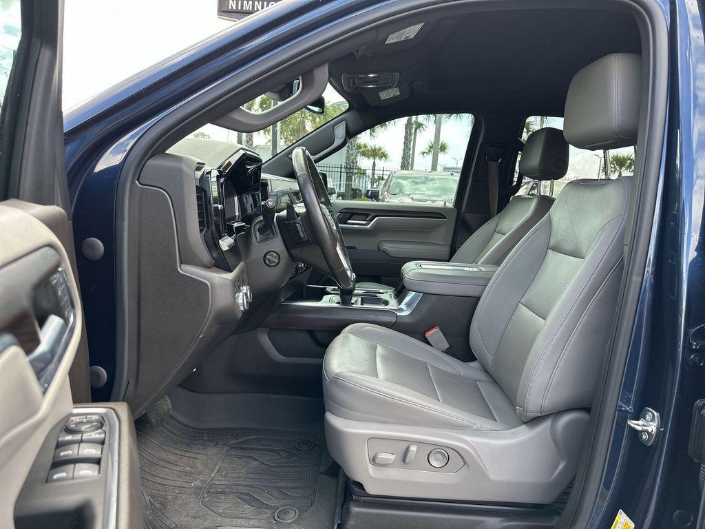 used 2022 GMC Sierra 1500 car, priced at $45,998