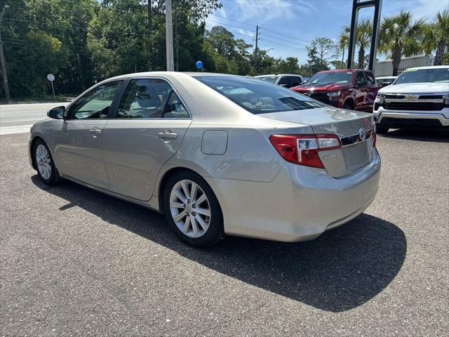 used 2013 Toyota Camry Hybrid car, priced at $11,500