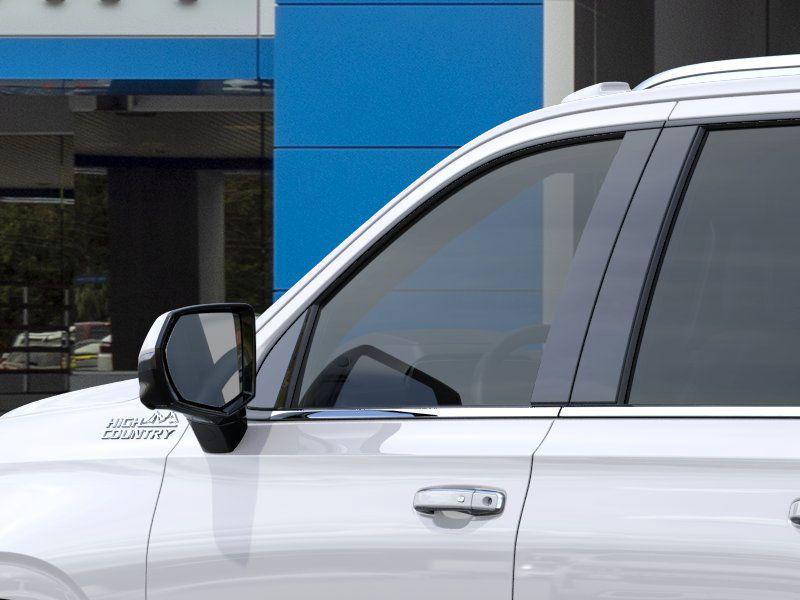 new 2025 Chevrolet Suburban car, priced at $86,331