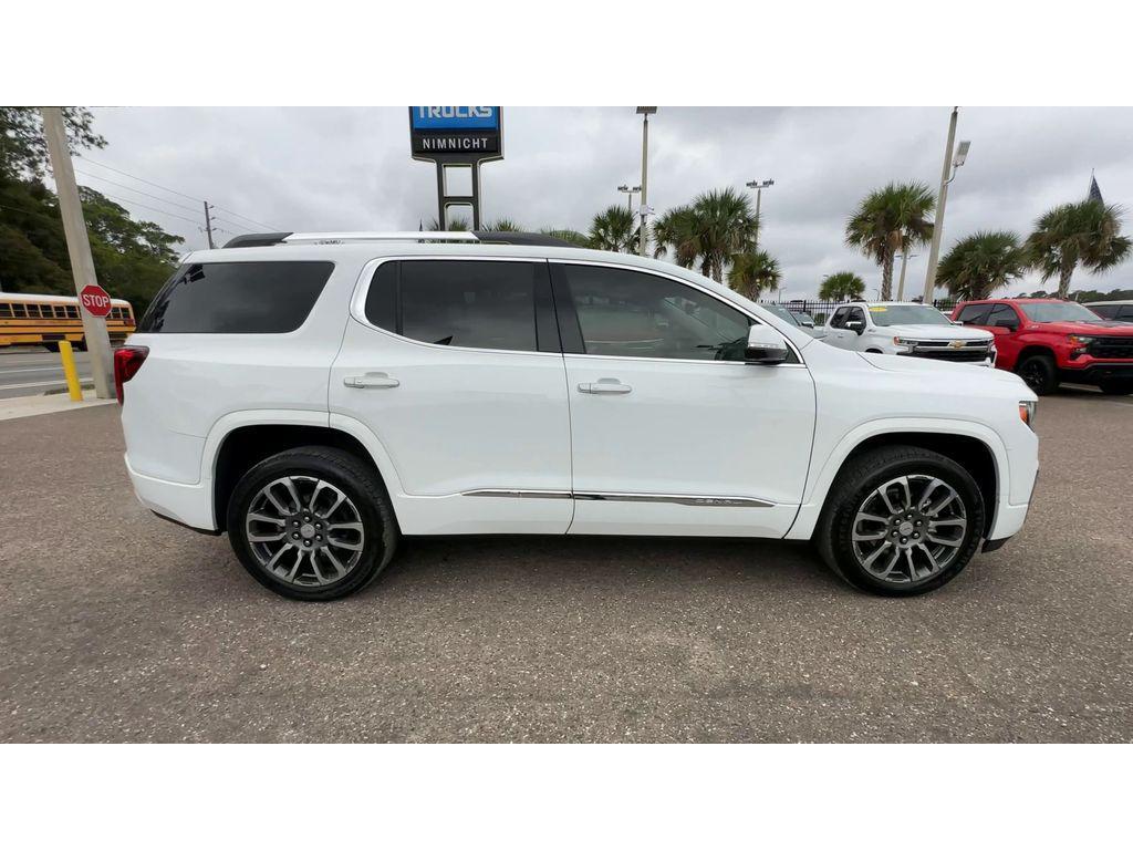 used 2022 GMC Acadia car, priced at $33,870