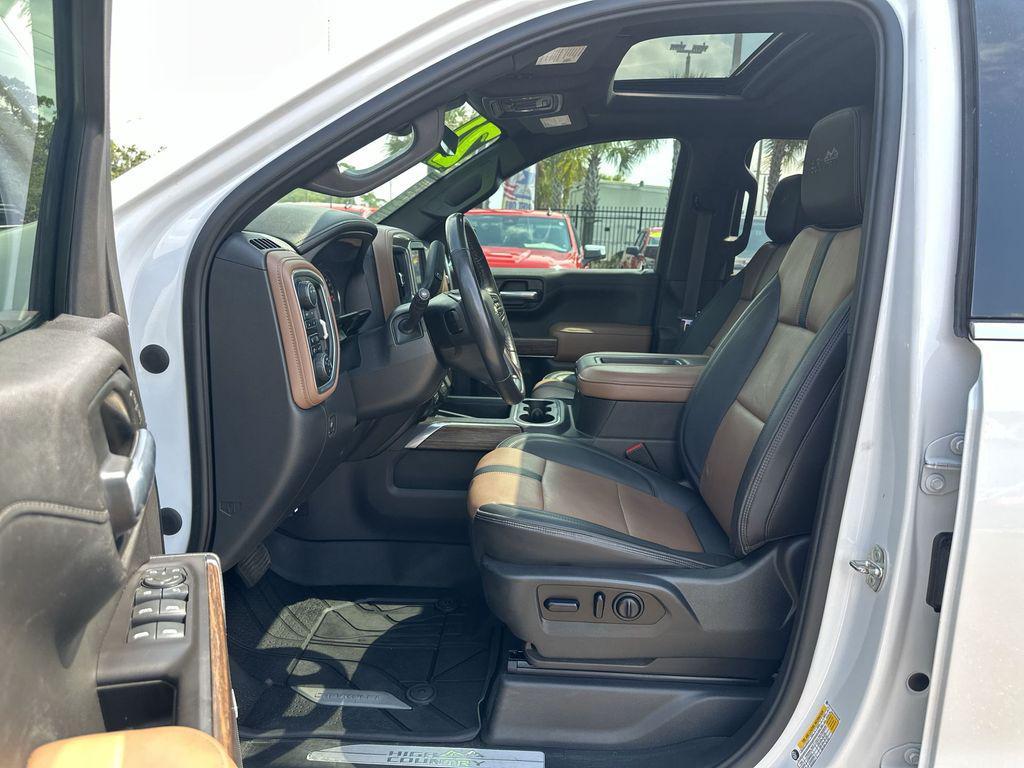 used 2021 Chevrolet Silverado 1500 car, priced at $45,978