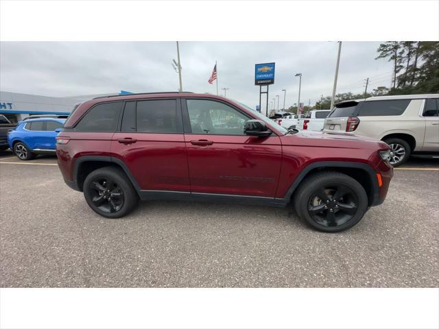 used 2023 Jeep Grand Cherokee car, priced at $29,995